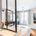 GuestReady - Apt. baigné de lumière dans le 9ème