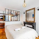 Guestready - Apt. Baigne De Lumiere Dans Le 9Eme